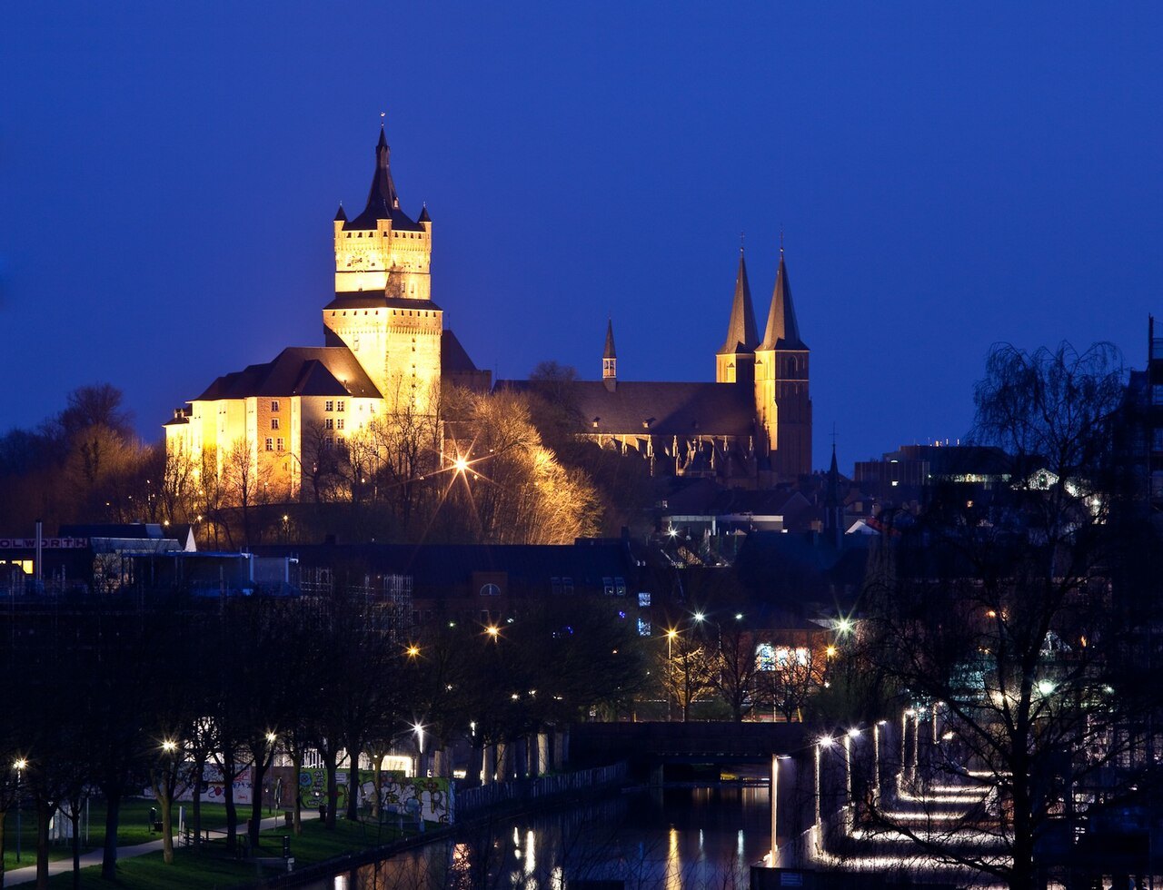 Schwanenburg in Kleve, one of the towns on the Oranier cycling route.