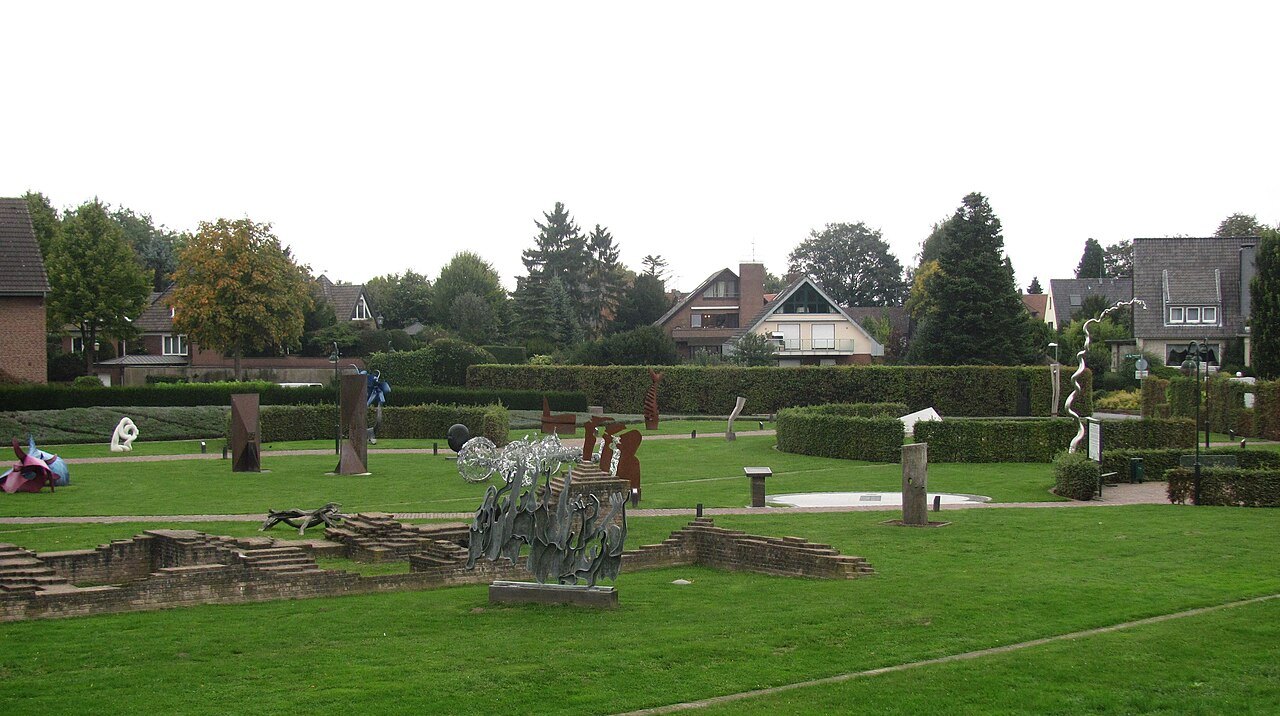 The sculpture park in Rees.