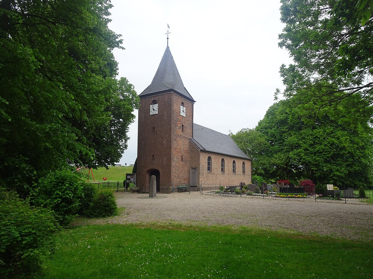 Brick architecture illustrated by St Martinus in Bimmen.